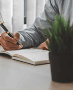 اسامی وکیل های عباس آباد